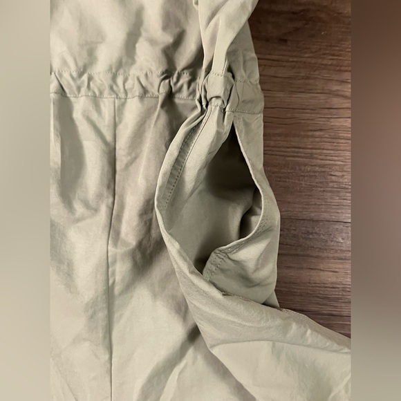 Calia By Carrie Underwood Soft Utility Romper Green Shorts Sz-Large I31 - Picture 9 of 12